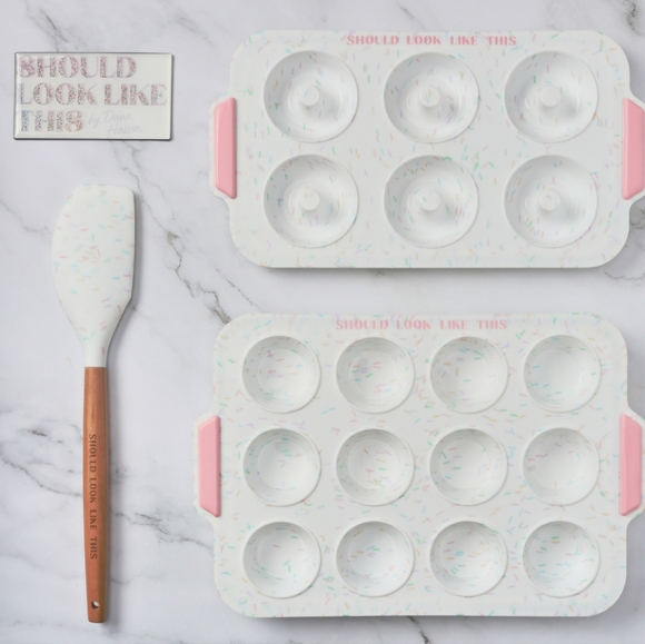 Brand New Silicone Bake Set - Picture 3 of 4